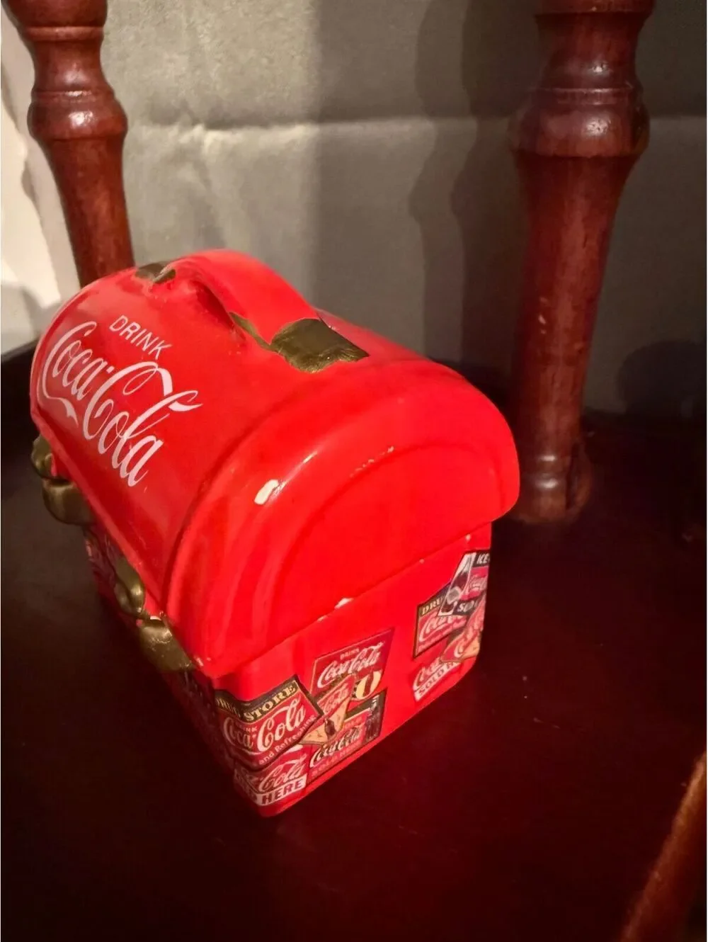 C16. COCA-COLA LUNCH BOX SALT & PEPPER SHAKER SET.